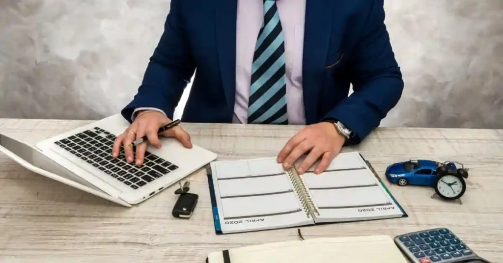 income tax in Dubai vs UK